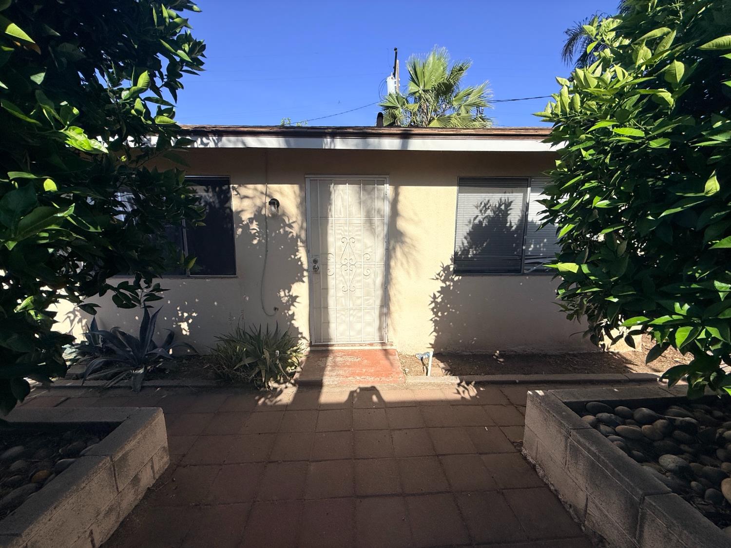 728 730 N Palm Ave, Fresno, CA 93728