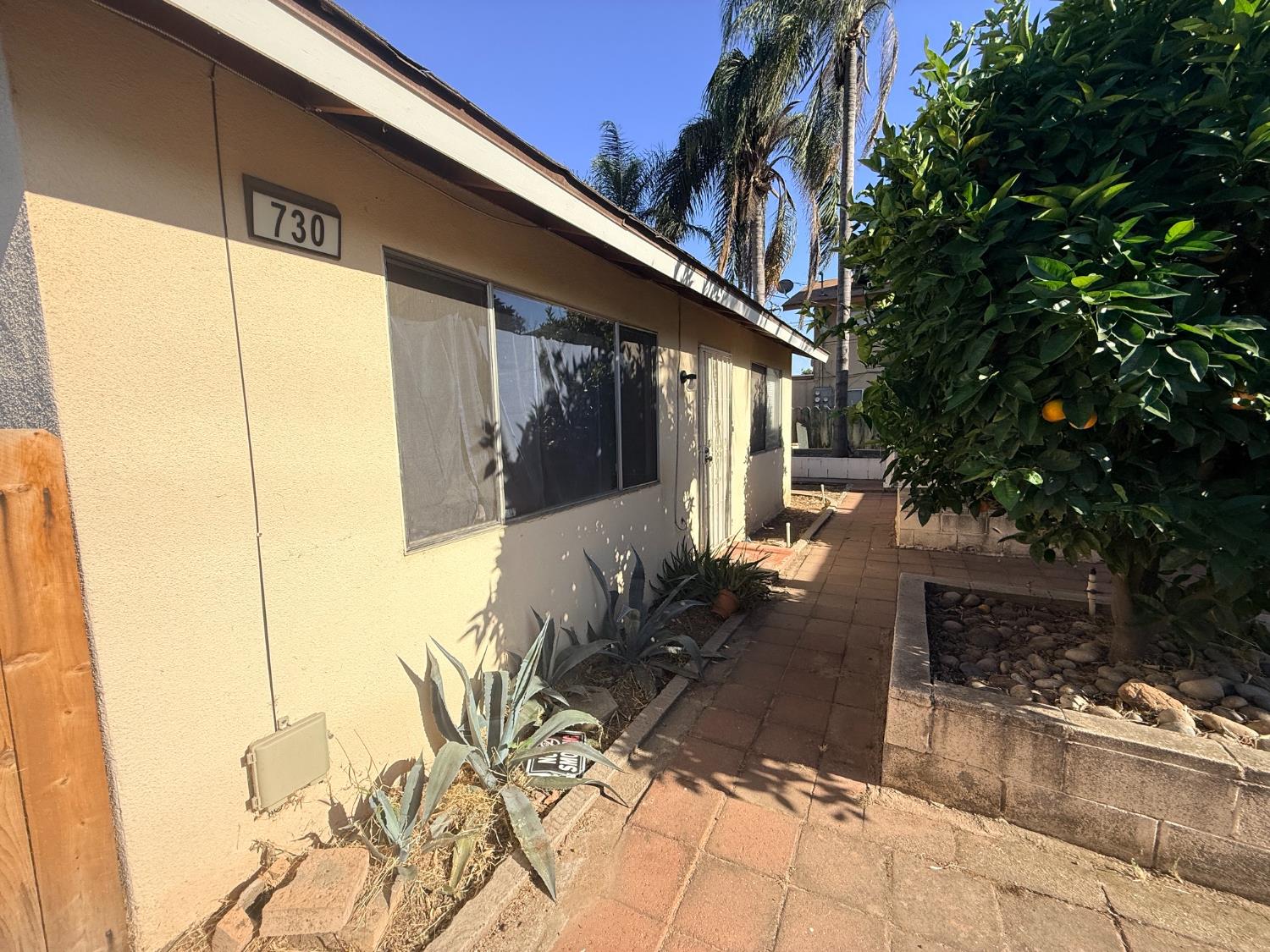 728 730 N Palm Ave, Fresno, CA 93728