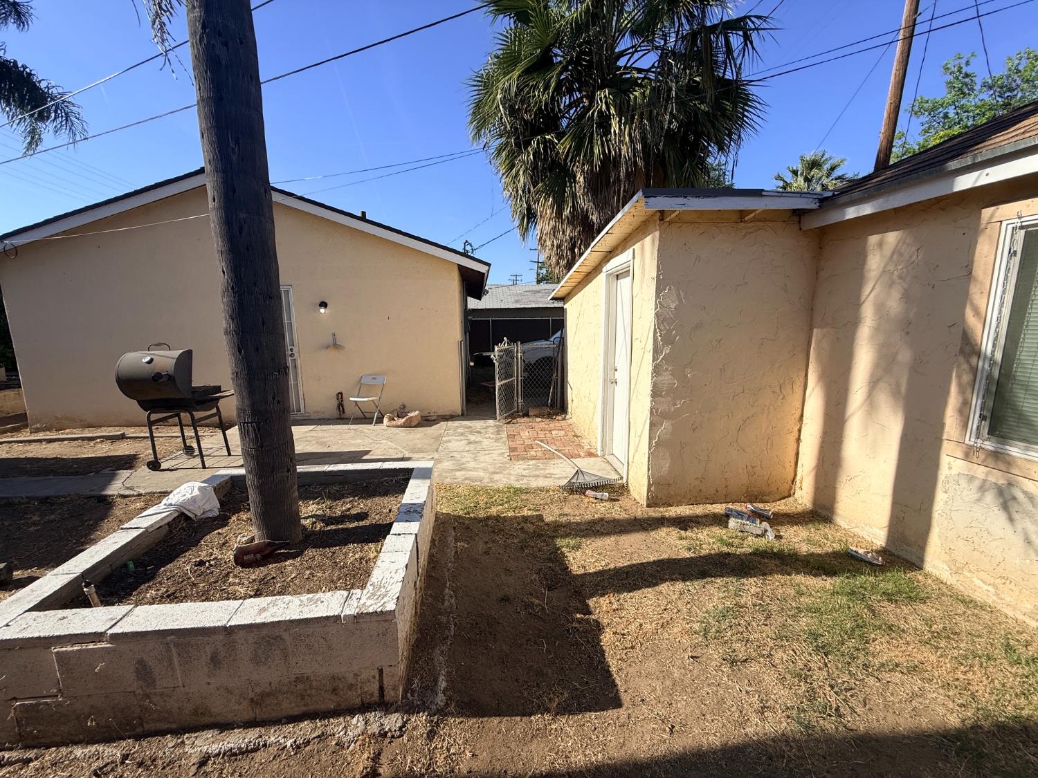 728 730 N Palm Ave, Fresno, CA 93728