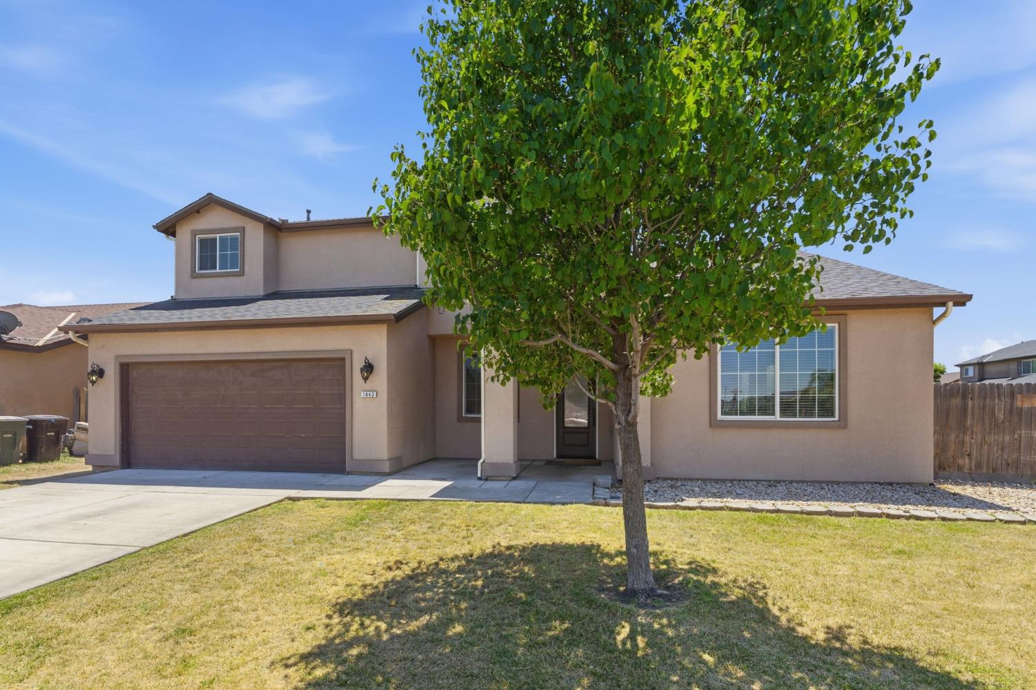 1443 Sidonia St, Hanford, CA 93230