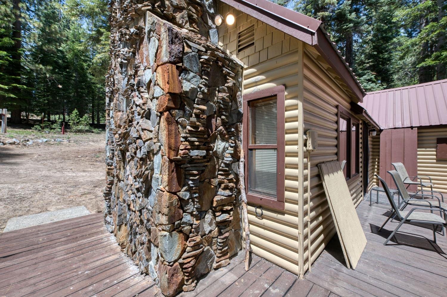 62784 Huntington Lake Rd #5, Lakeshore, CA 93634