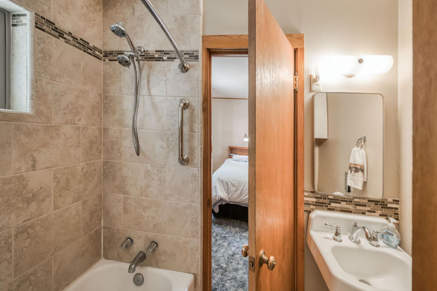 62784 Huntington Lake Rd #5, Lakeshore, CA 93634