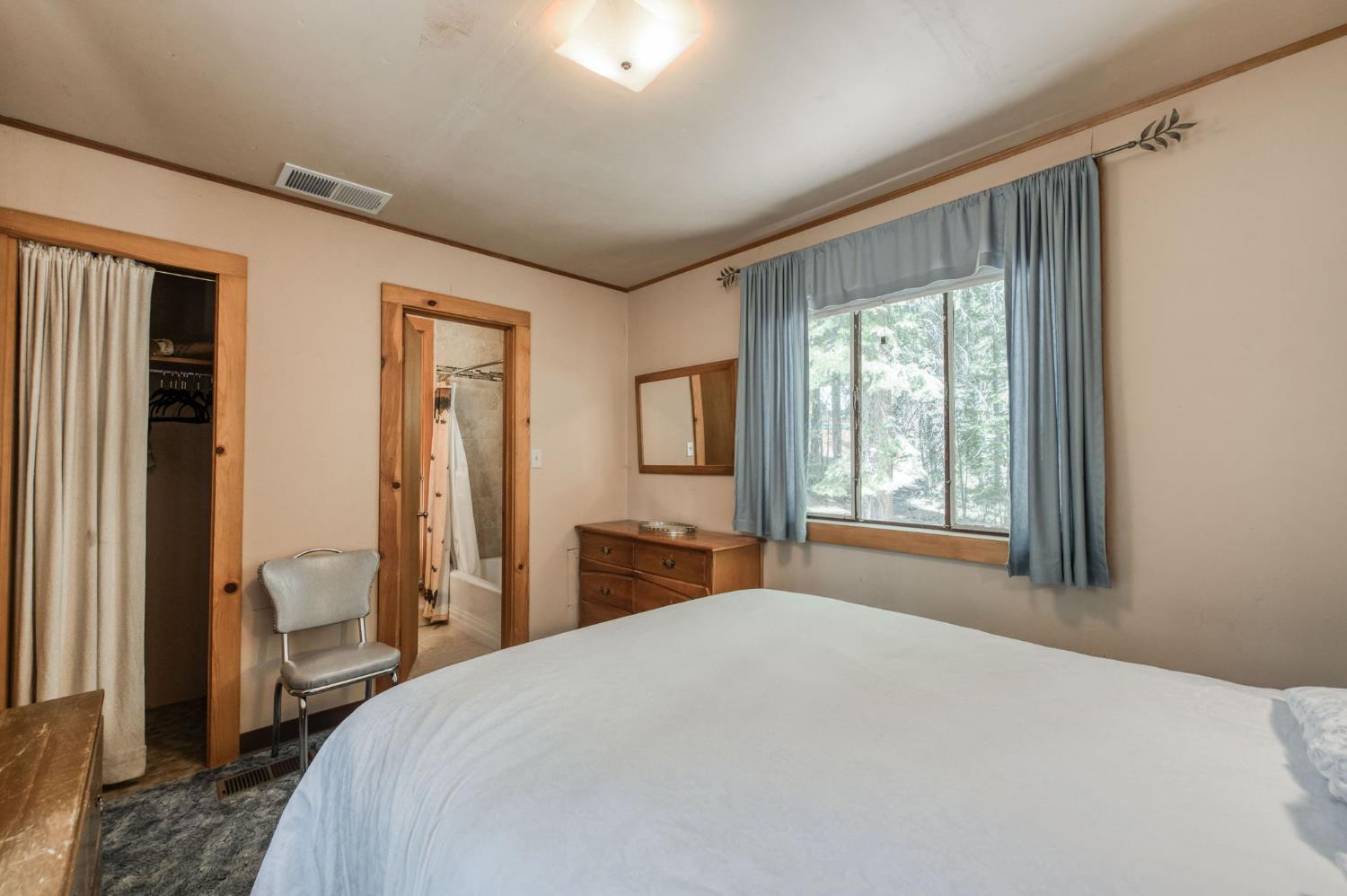 62784 Huntington Lake Rd #5, Lakeshore, CA 93634