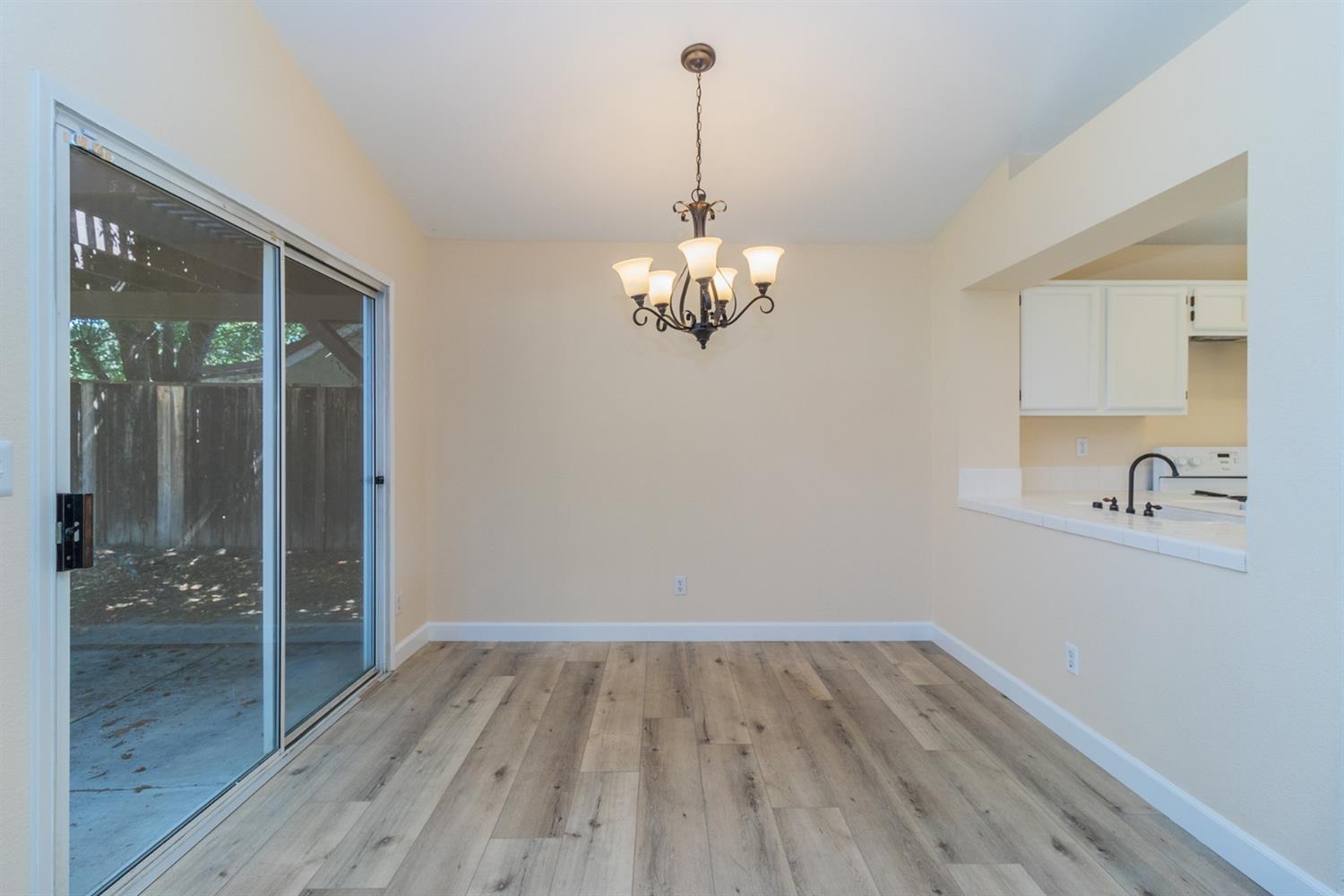 7771 N Baird Ave, Fresno, CA 93720
