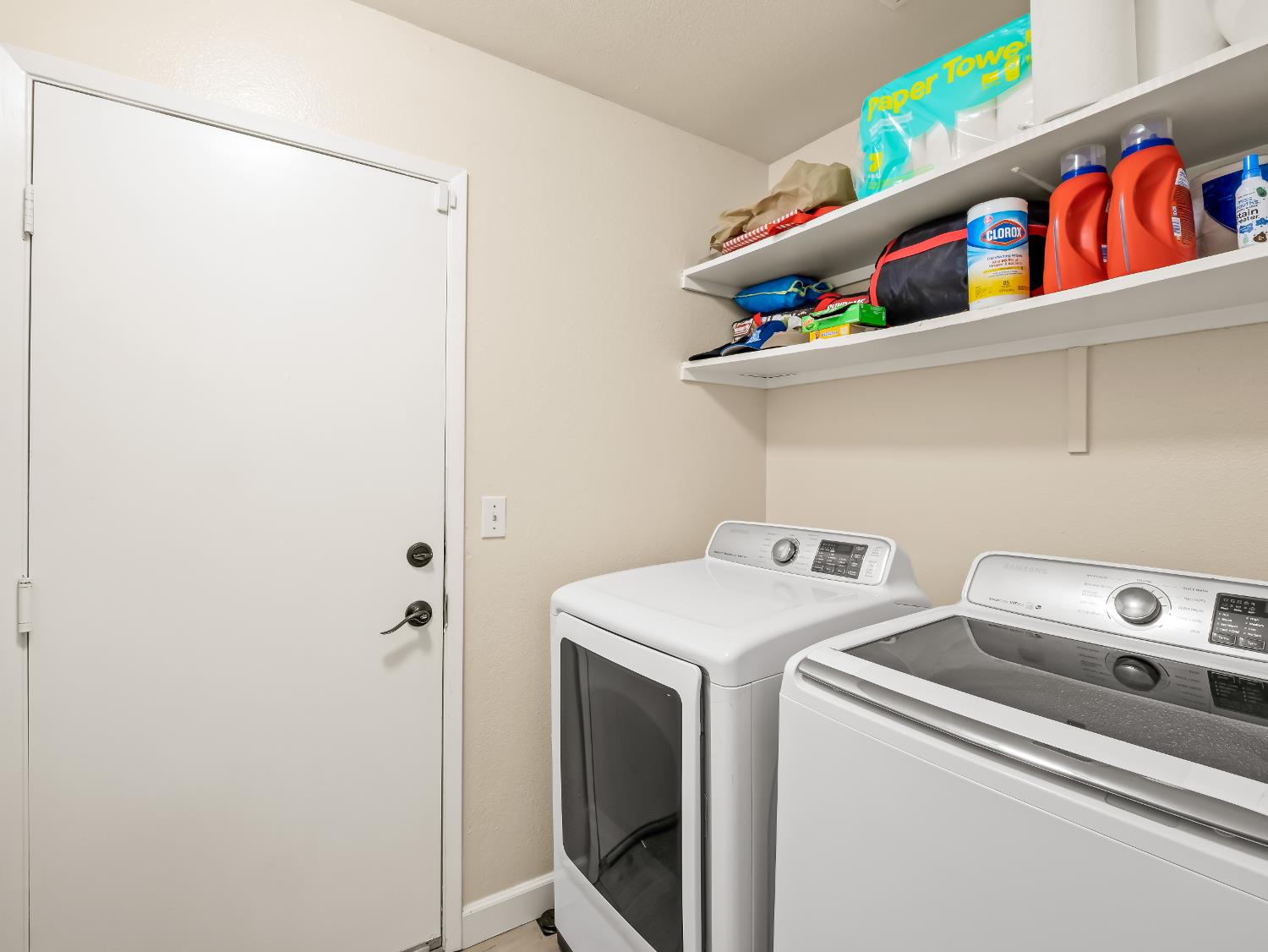 7771 N Baird Ave, Fresno, CA 93720