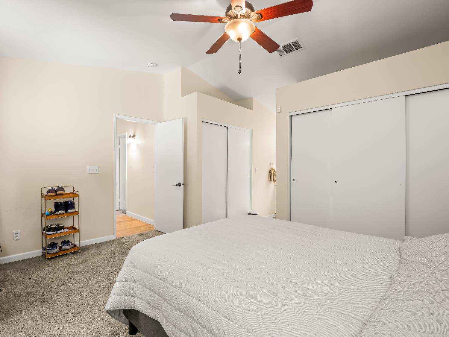 7771 N Baird Ave, Fresno, CA 93720