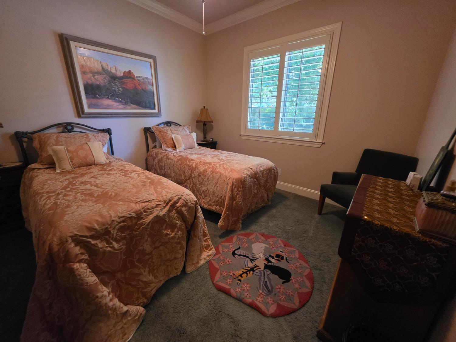1072 Rorden Ave, Selma, CA 93662