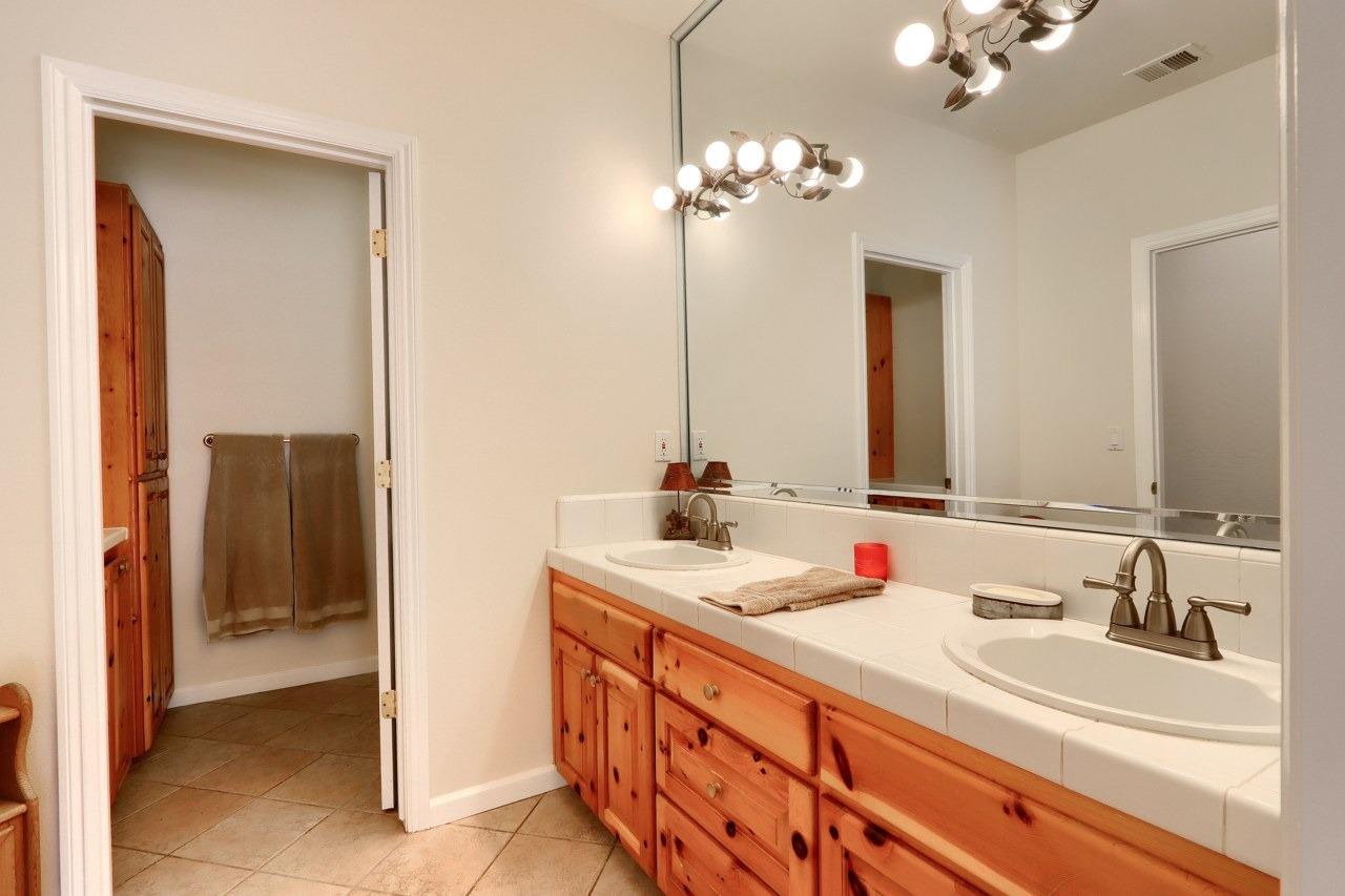 32028 Cattle Way, Coarsegold, CA 93614