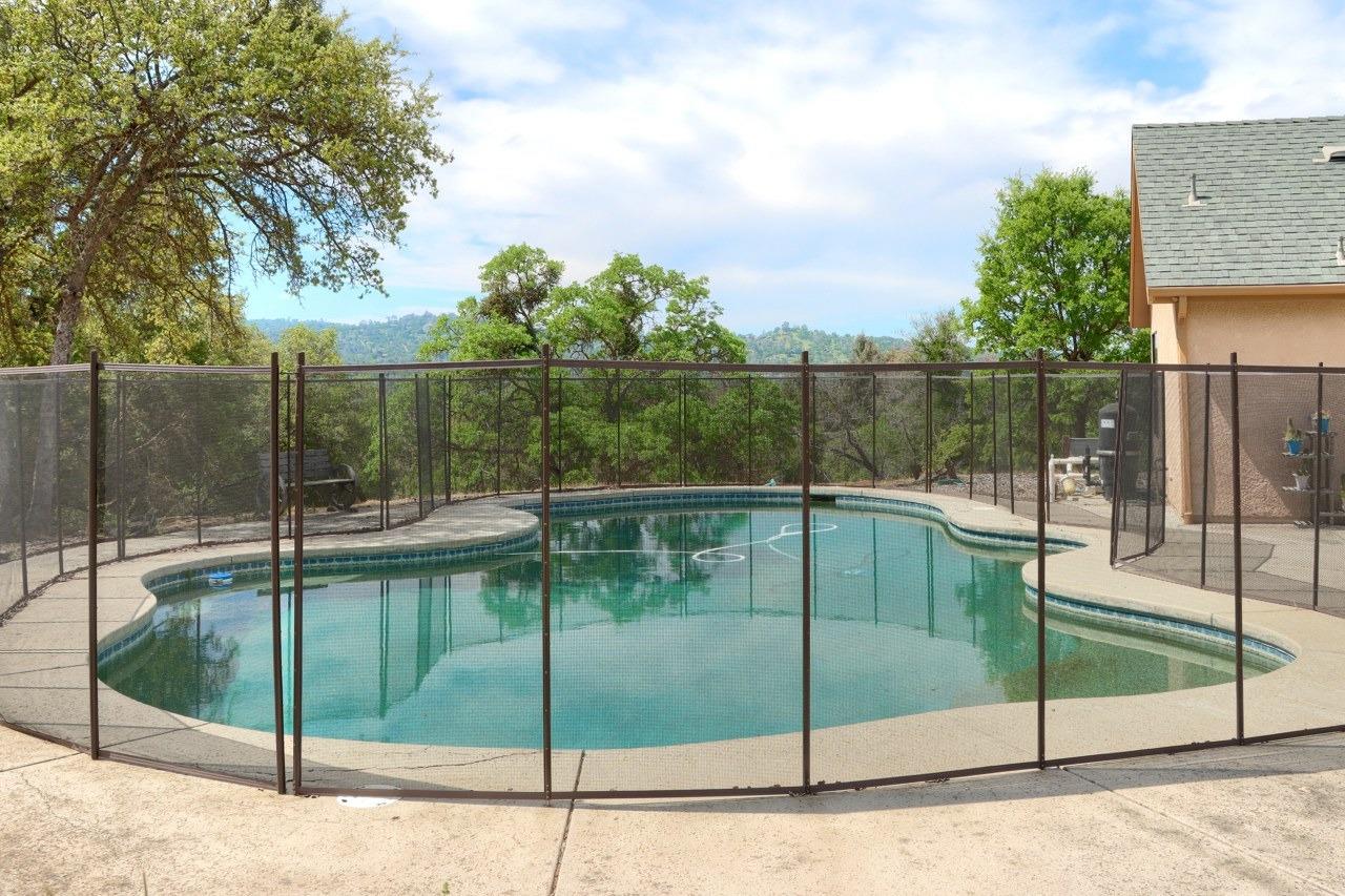 32028 Cattle Way, Coarsegold, CA 93614