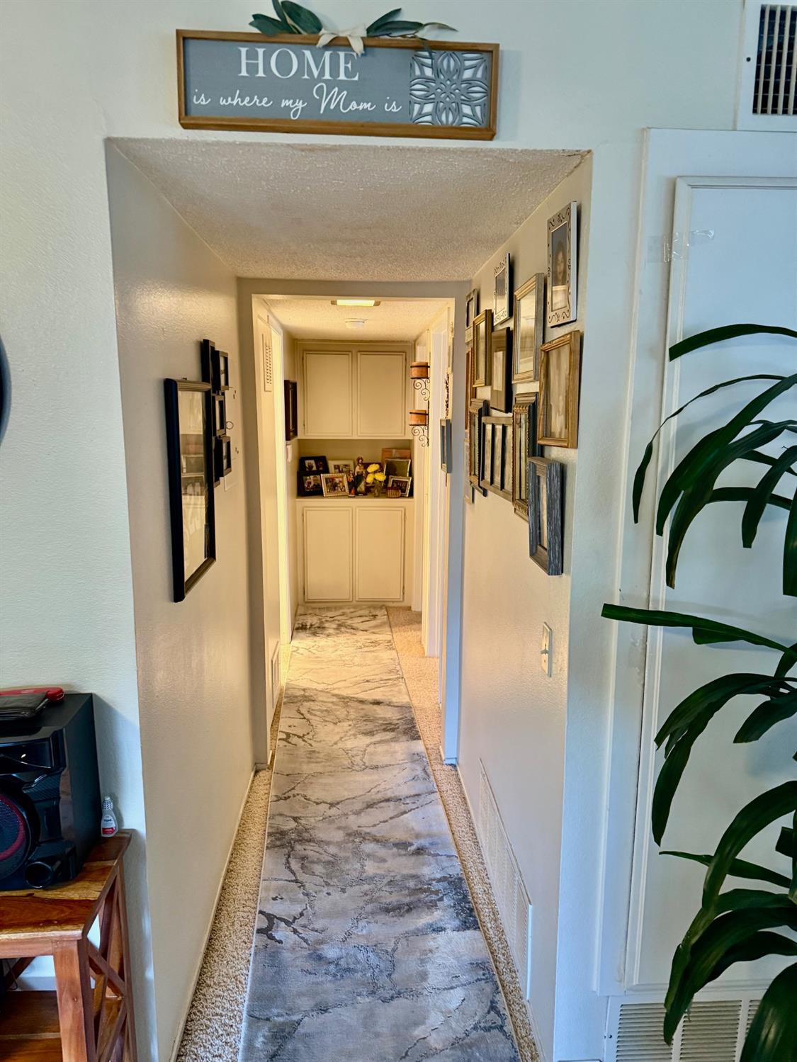 1340 E Hillcrest #10, Thousand Oaks, CA 91362