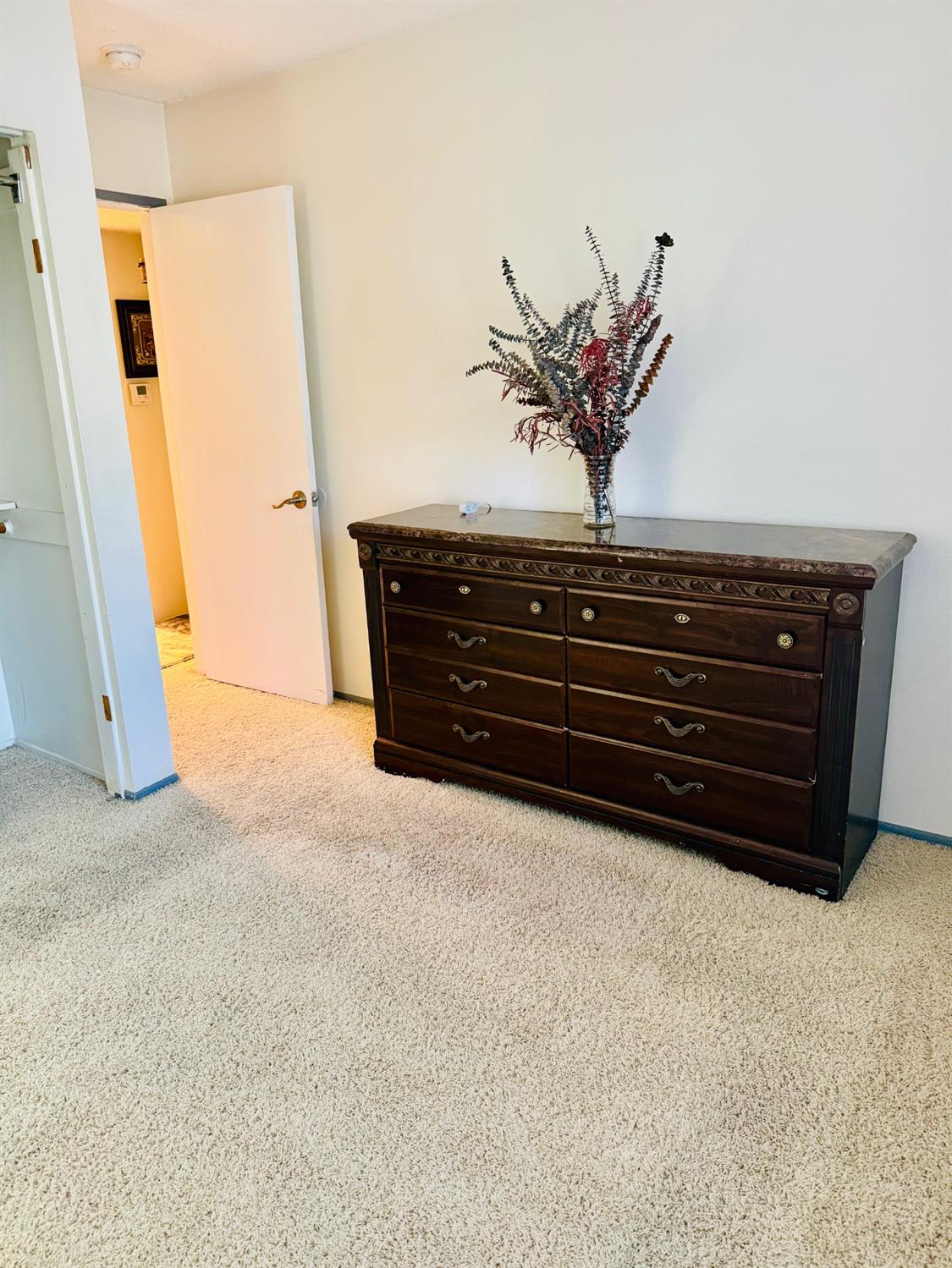 1340 E Hillcrest #10, Thousand Oaks, CA 91362