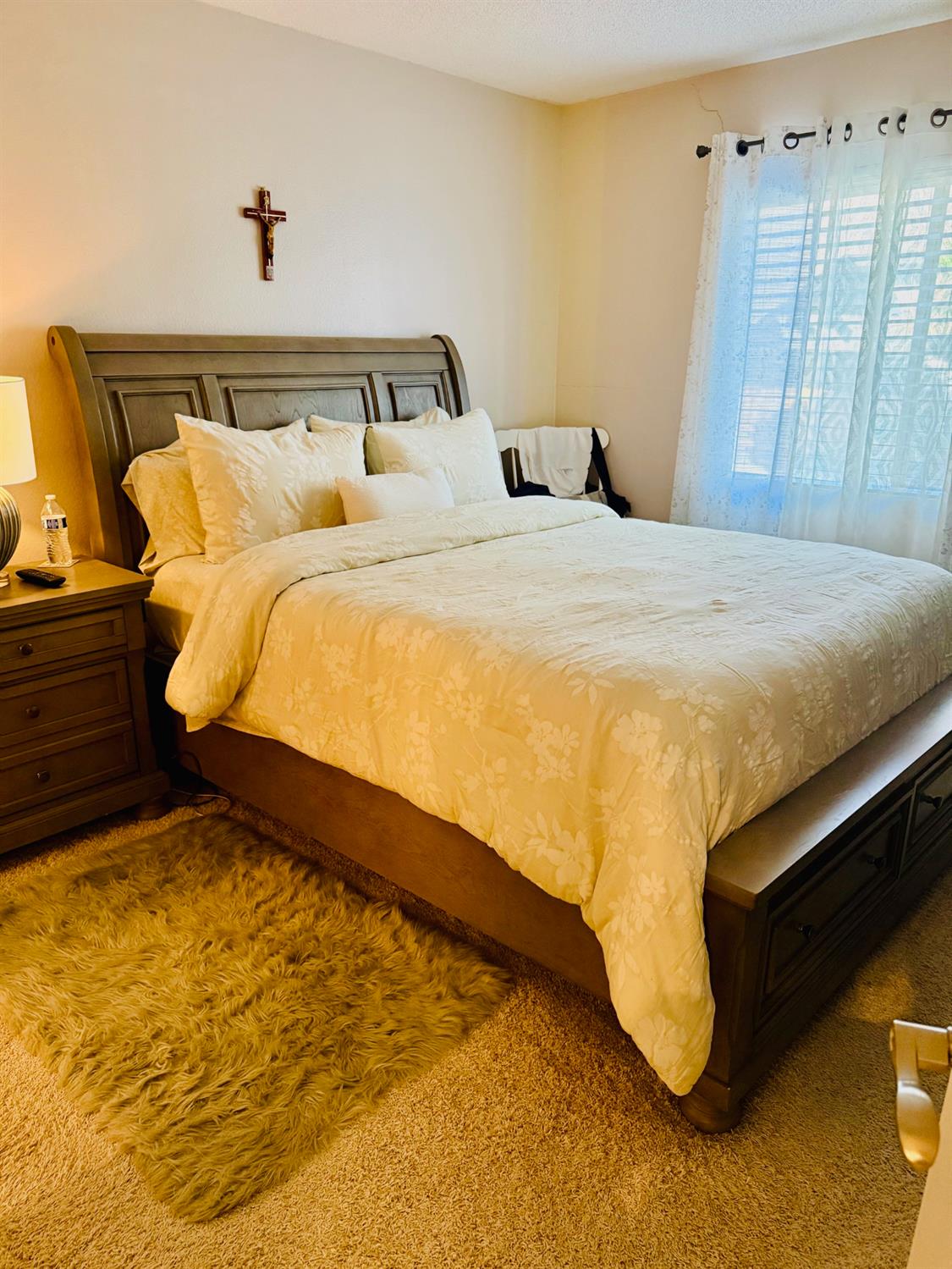1340 E Hillcrest #10, Thousand Oaks, CA 91362