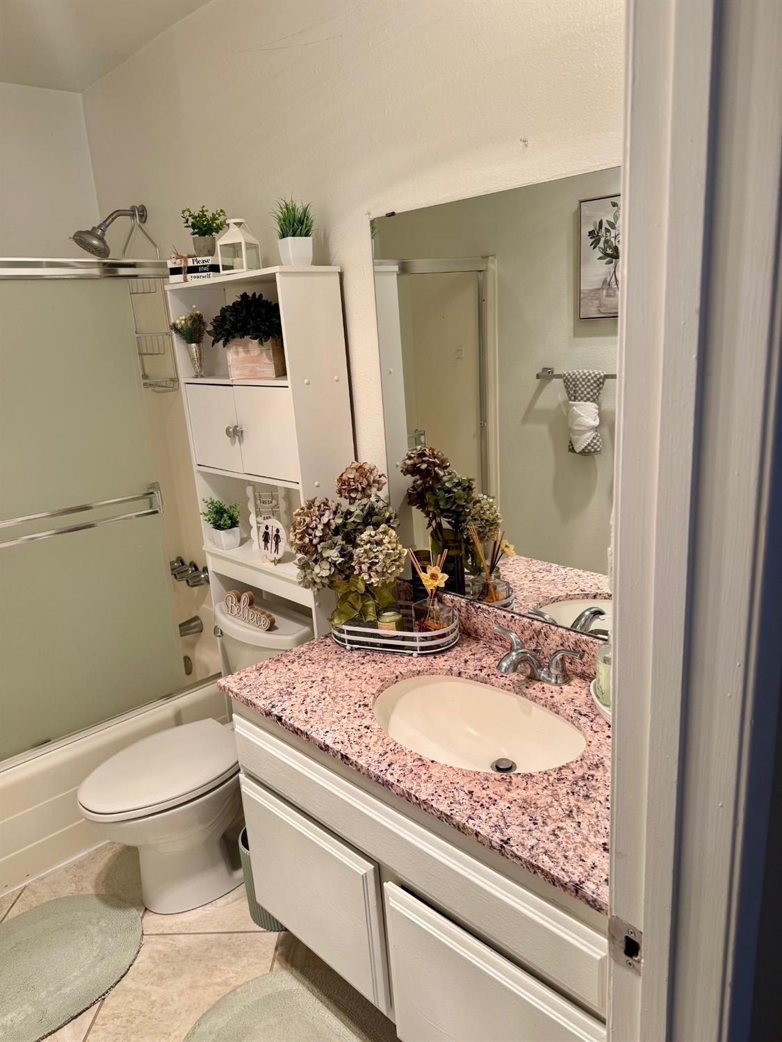 1340 E Hillcrest #10, Thousand Oaks, CA 91362