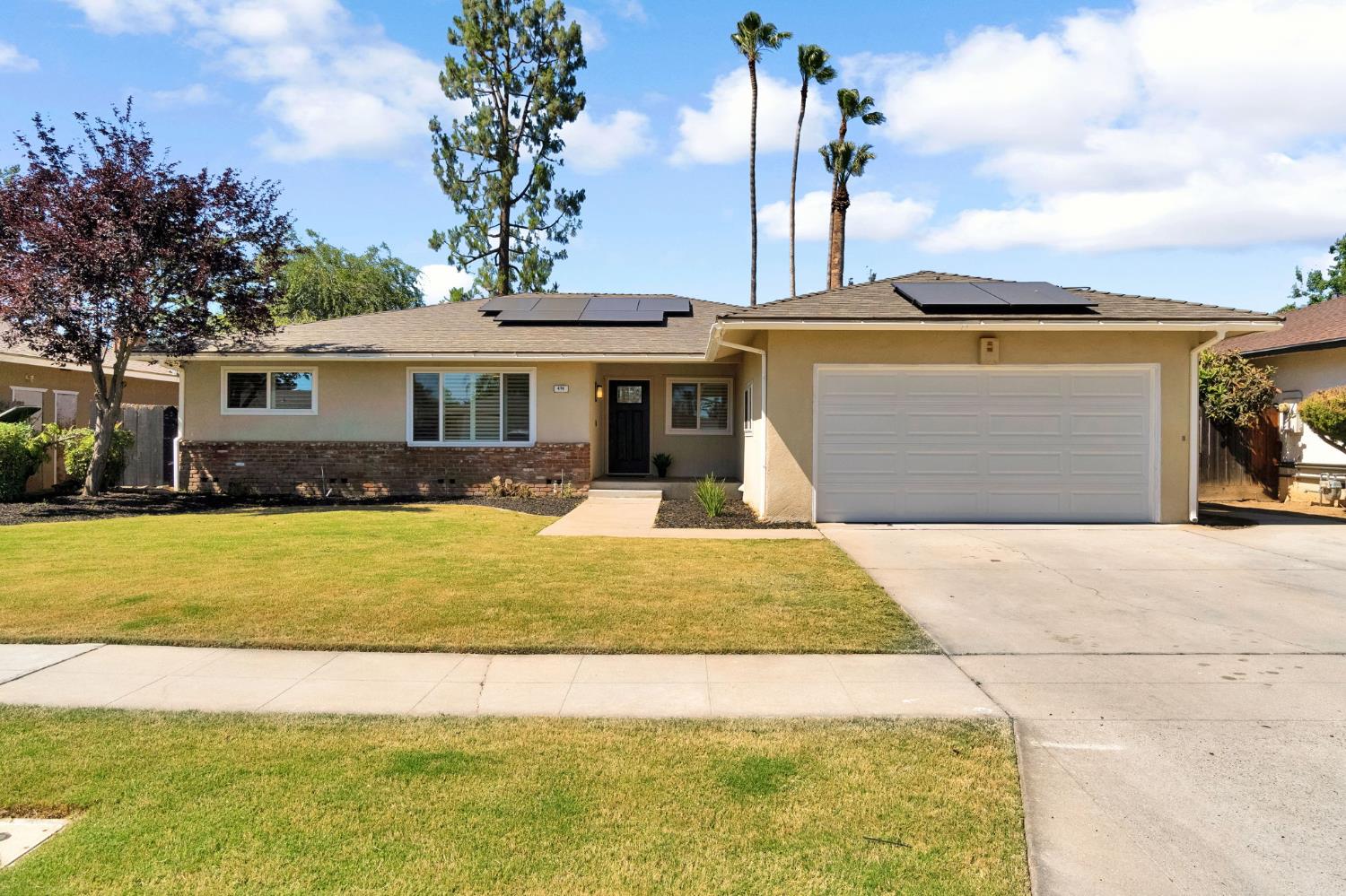 474 E Escalon Ave, Fresno, CA 93710