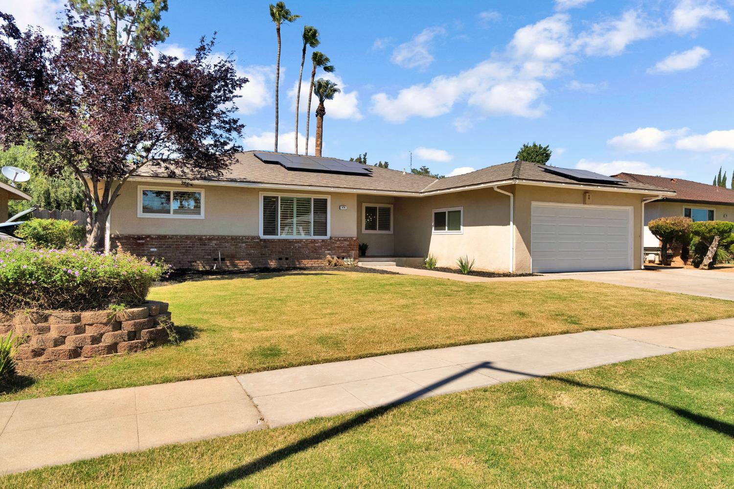 474 E Escalon Ave, Fresno, CA 93710