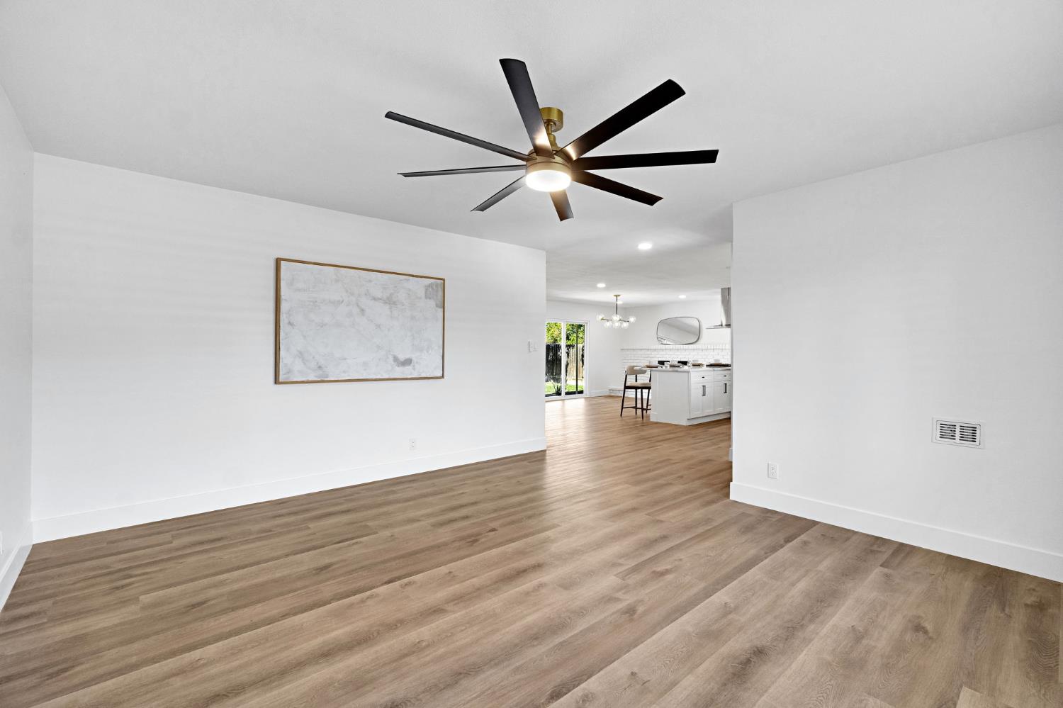 474 E Escalon Ave, Fresno, CA 93710