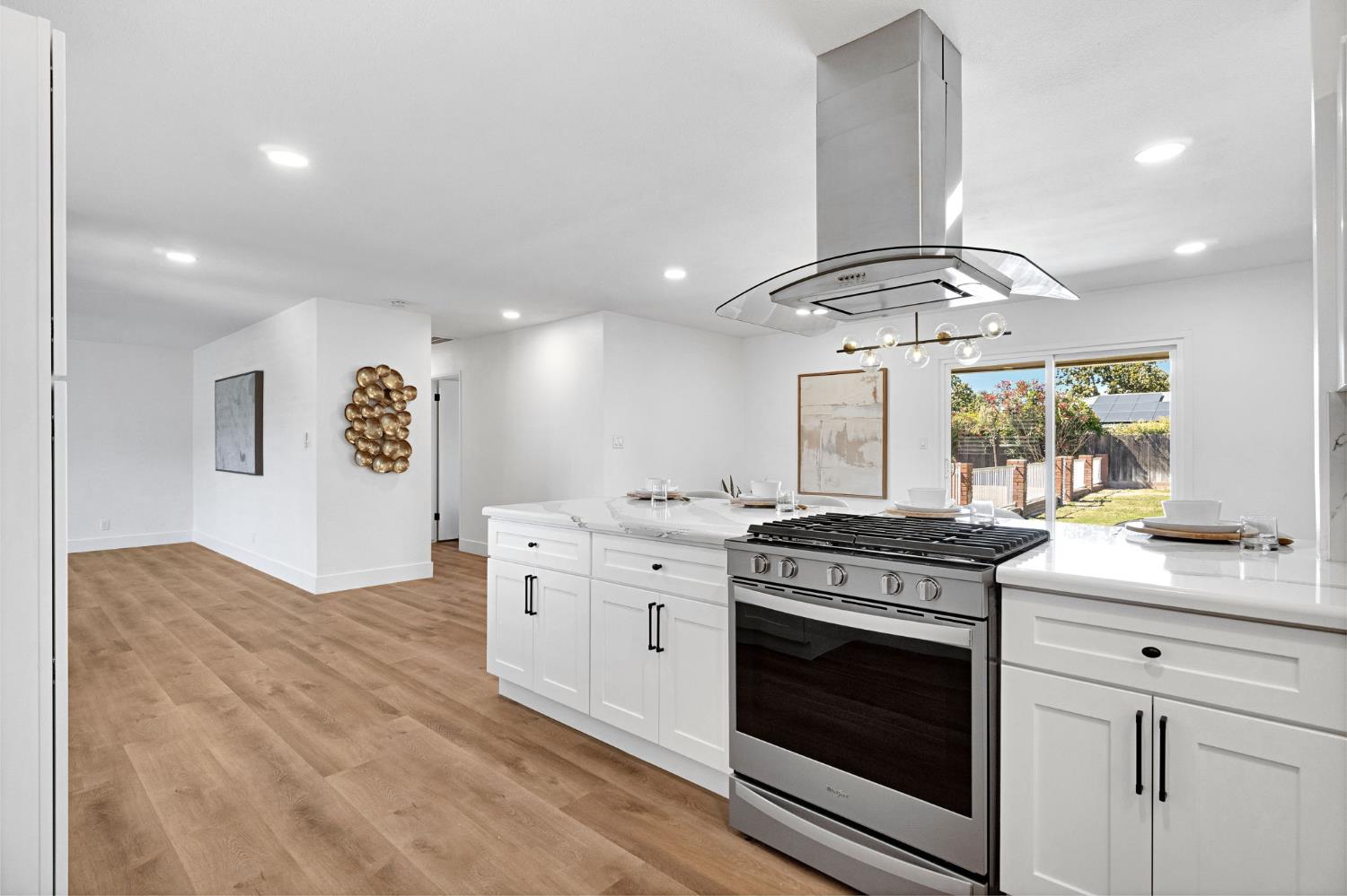 474 E Escalon Ave, Fresno, CA 93710