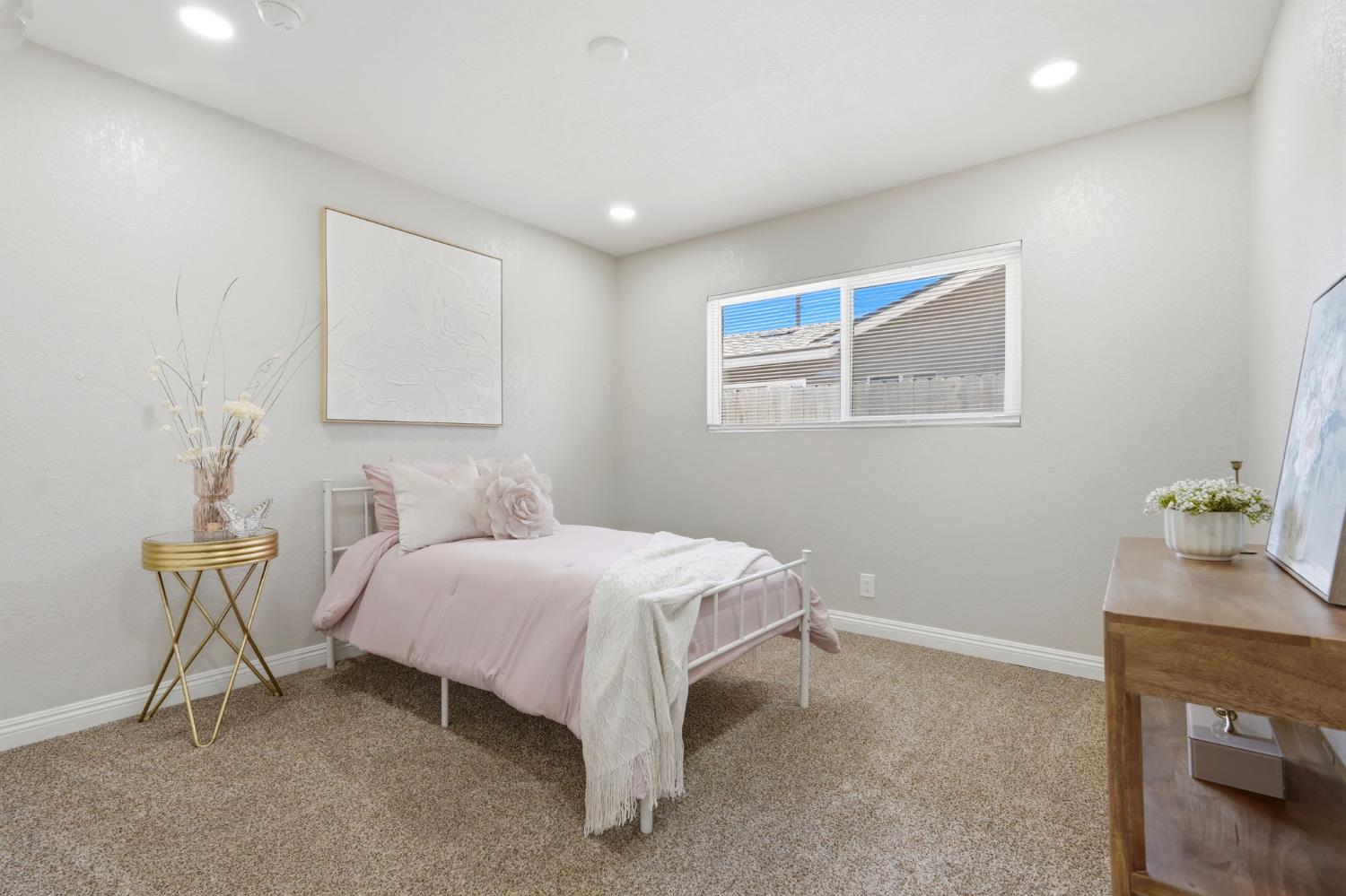 2245 E Lemmon Way, Hanford, CA 93230