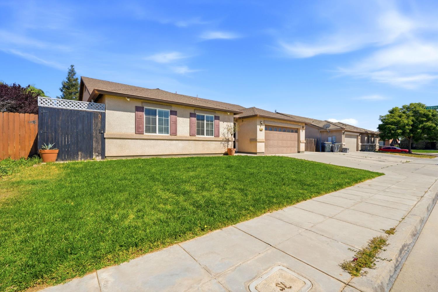 3308 Gregory Ave, Fresno, CA 93722