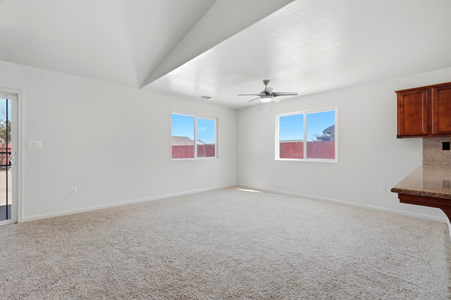 3308 Gregory Ave, Fresno, CA 93722
