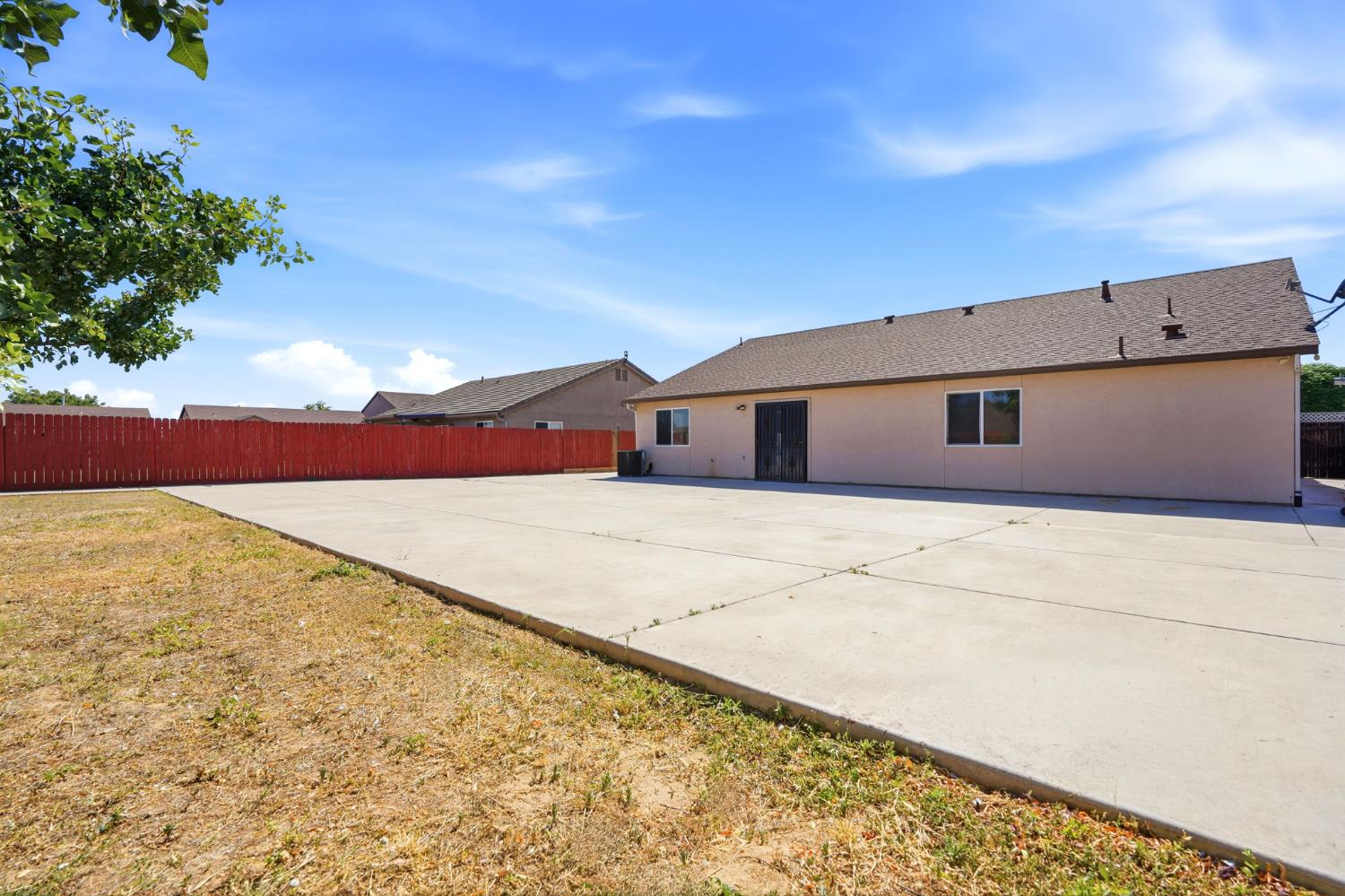 3308 Gregory Ave, Fresno, CA 93722