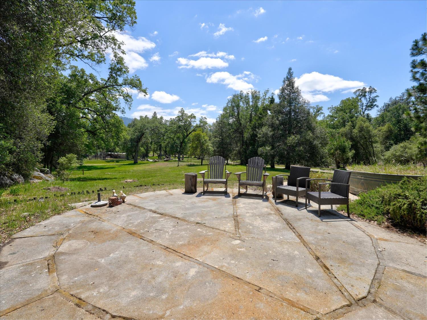 51300 Road 426, Oakhurst, CA 93644