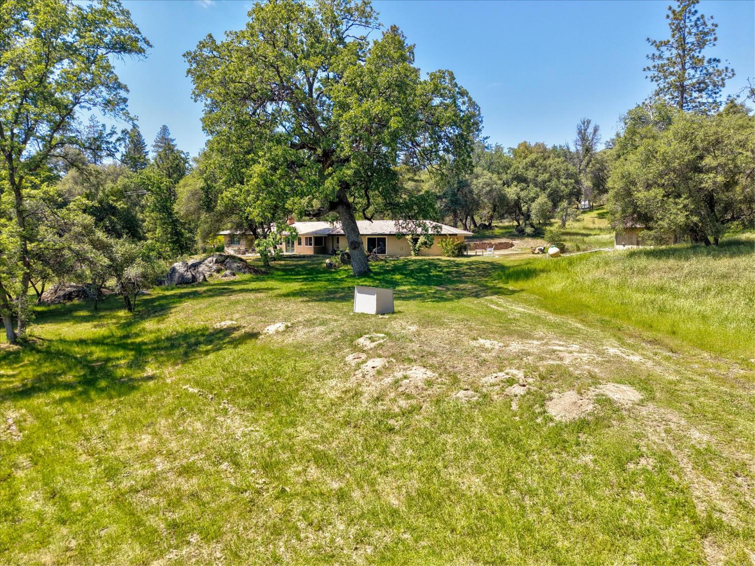 51300 Road 426, Oakhurst, CA 93644
