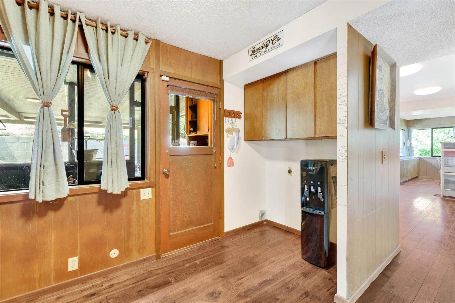 43715 Dinely Dr, Three Rivers, CA 93271