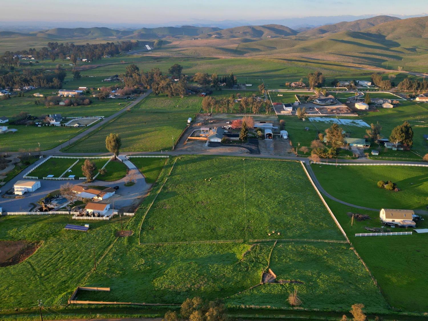 6323 E Appaloosa, Clovis, CA 93619