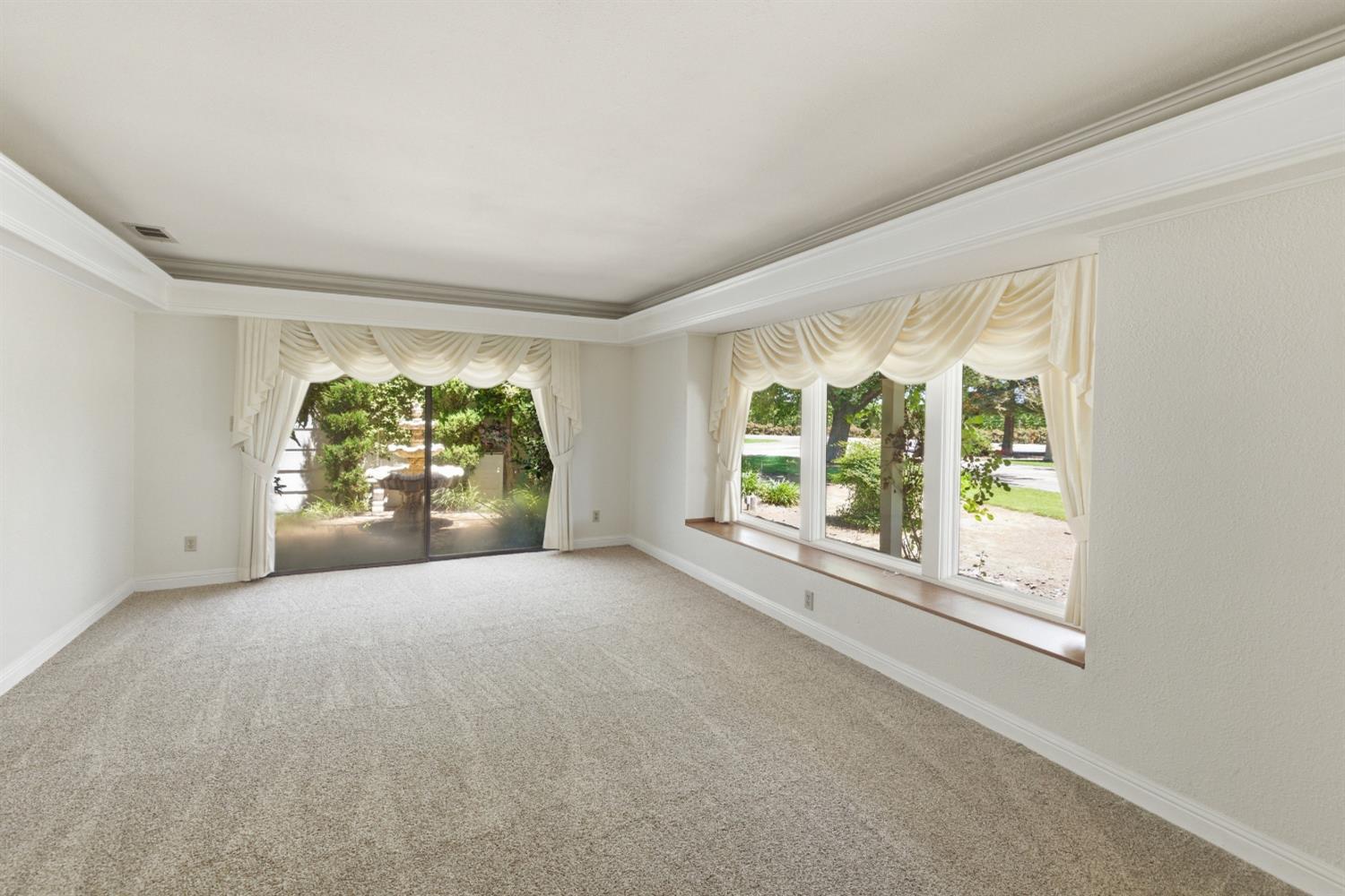13935 S Madsen Ave, Kingsburg, CA 93631