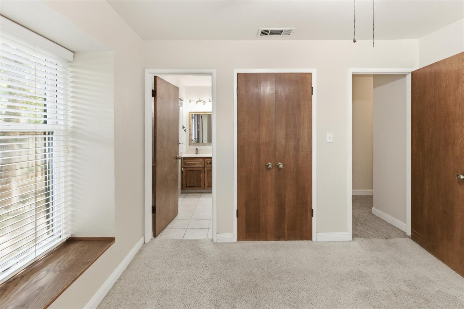 13935 S Madsen Ave, Kingsburg, CA 93631