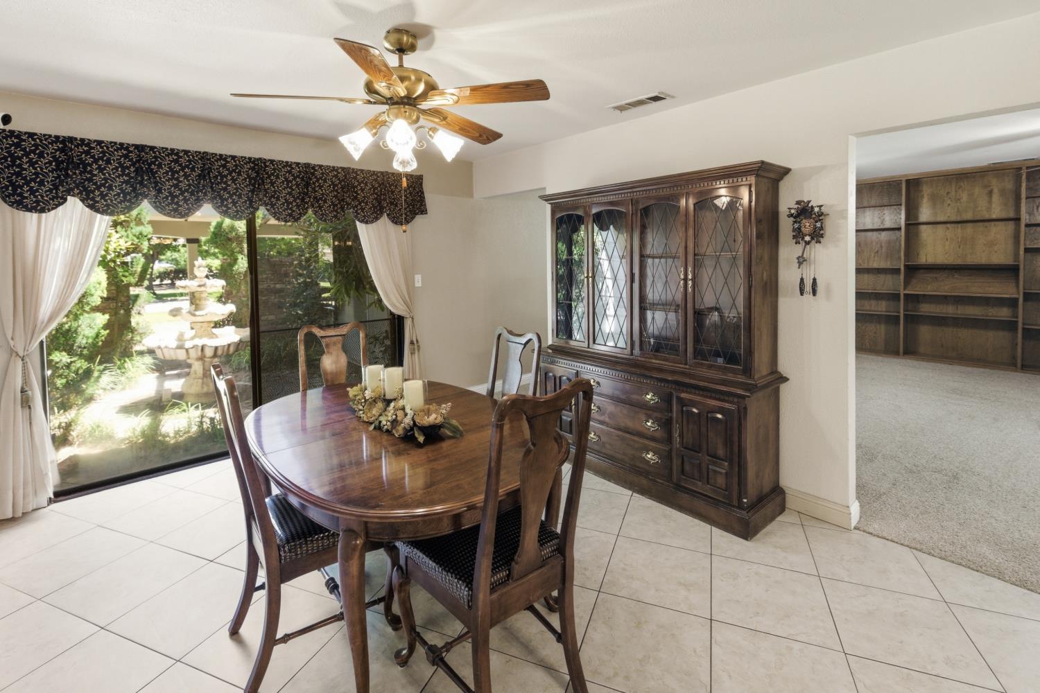 13935 S Madsen Ave, Kingsburg, CA 93631