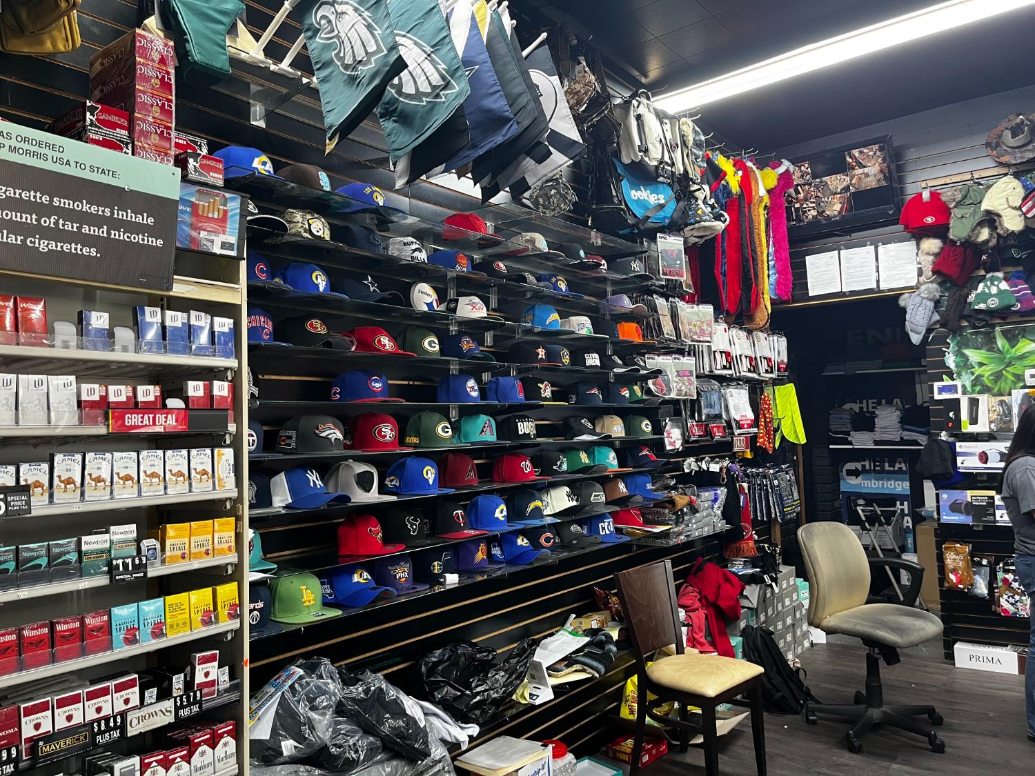 611 W Dakota Ave, Fresno, CA 93705