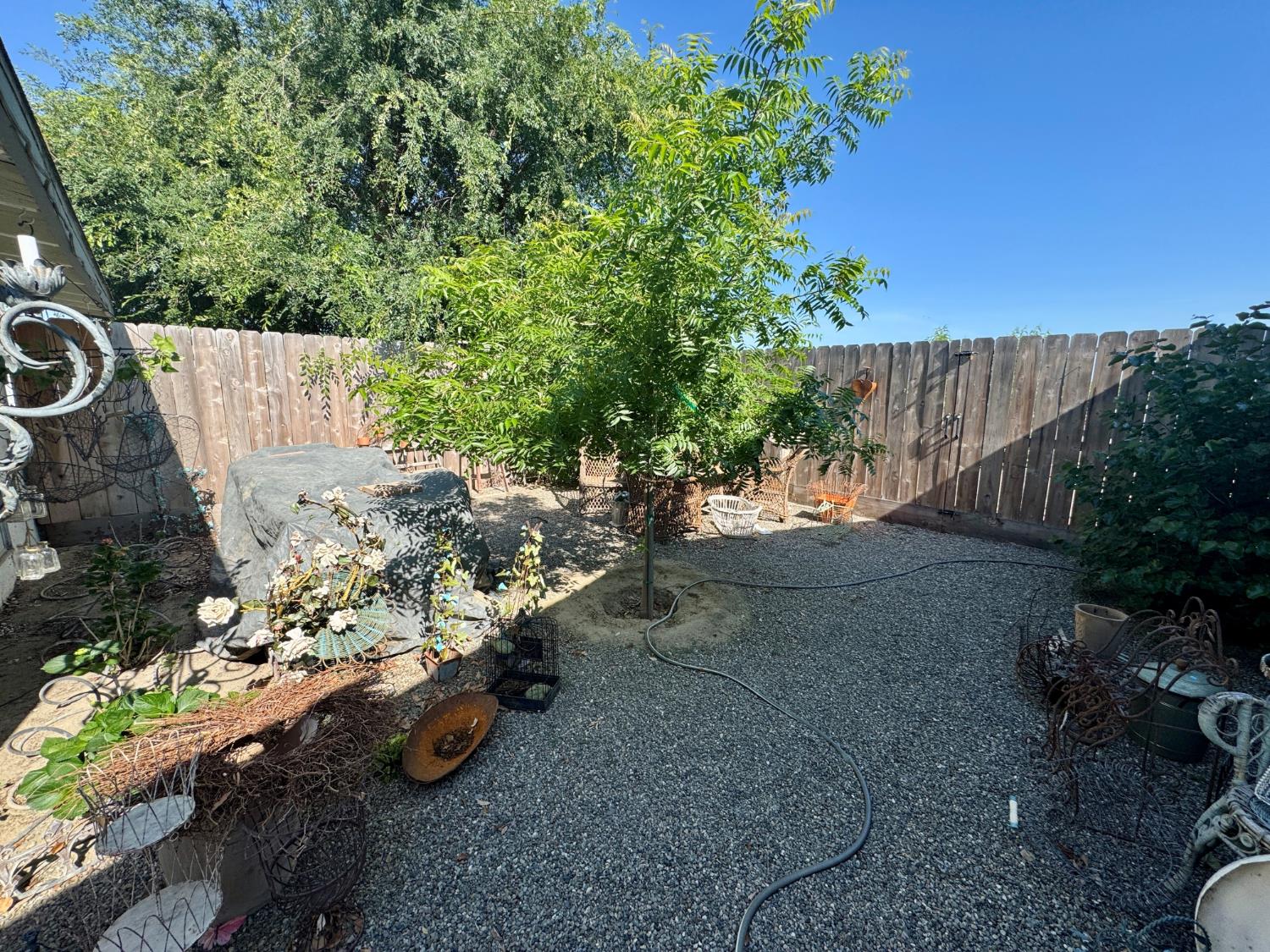 17672 W Belmont Ave, Kerman, CA 93630