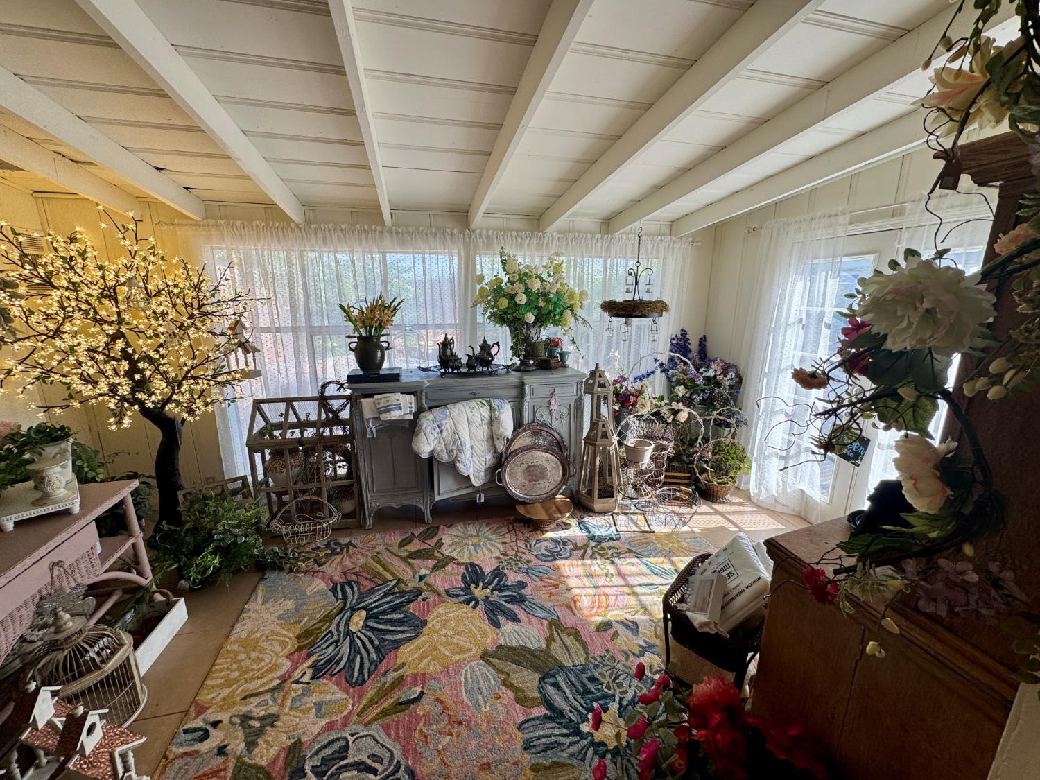 17672 W Belmont Ave, Kerman, CA 93630