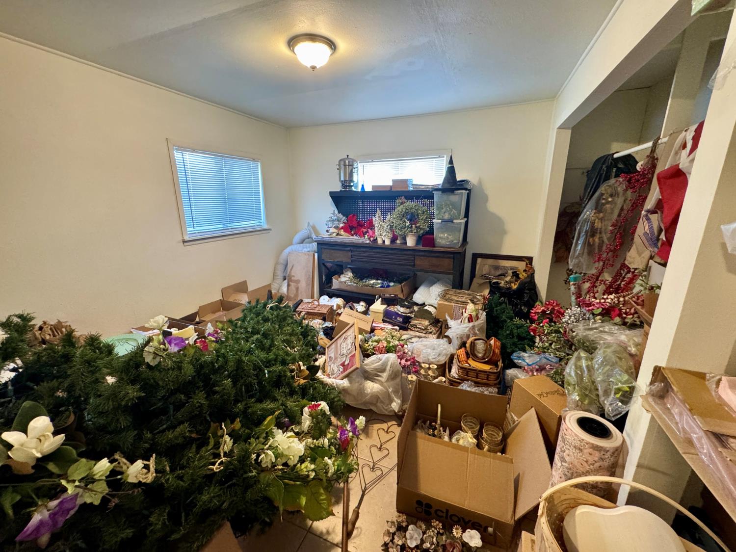 17672 W Belmont Ave, Kerman, CA 93630