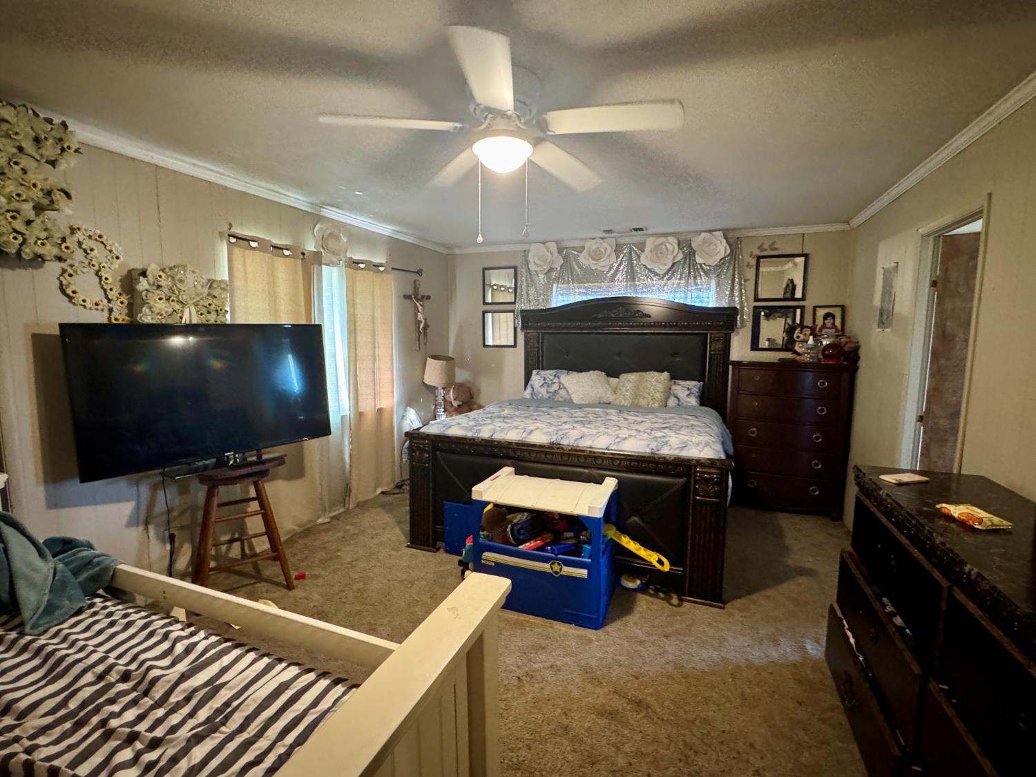 17672 W Belmont Ave, Kerman, CA 93630