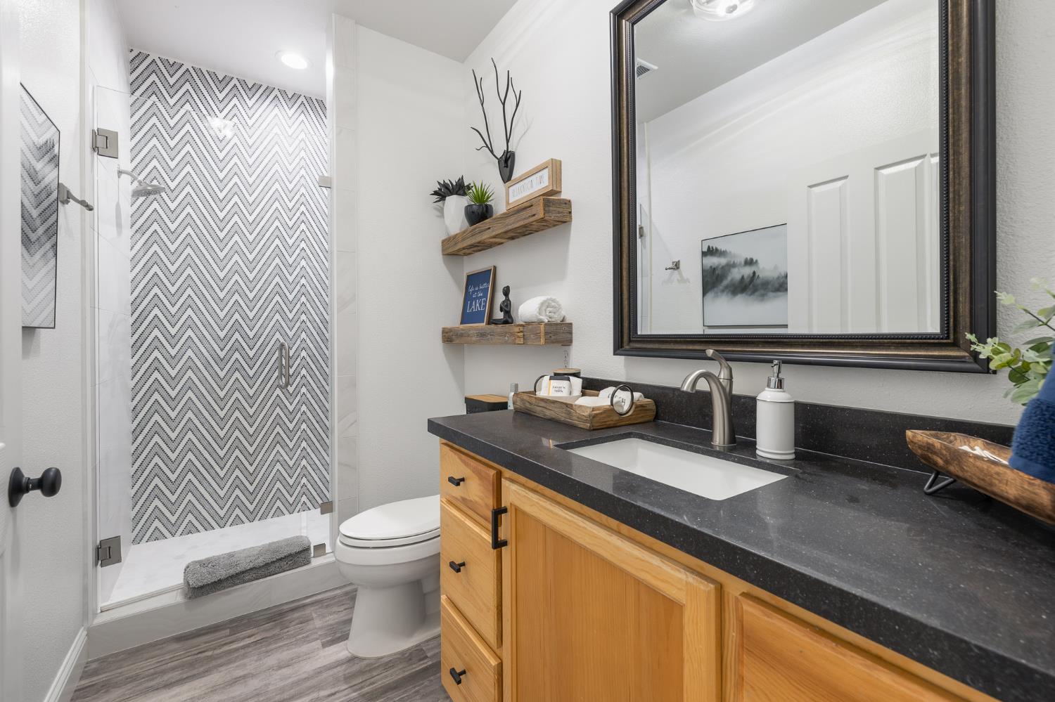 39928 Yellow Lupin Ln, Shaver Lake, CA 93664