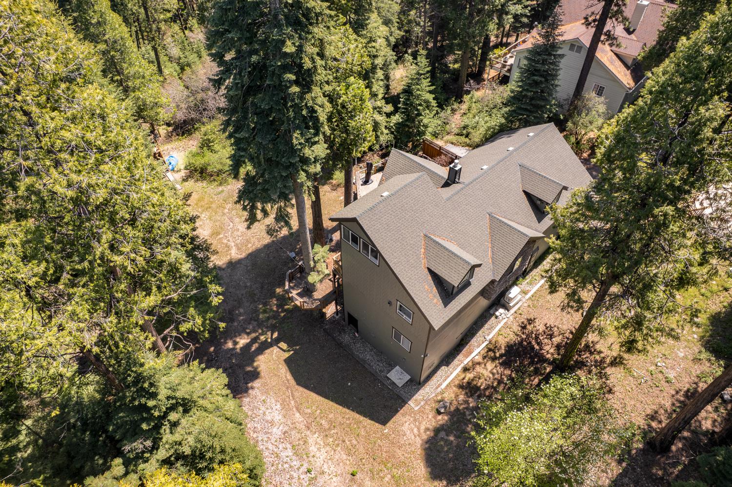 39928 Yellow Lupin Ln, Shaver Lake, CA 93664