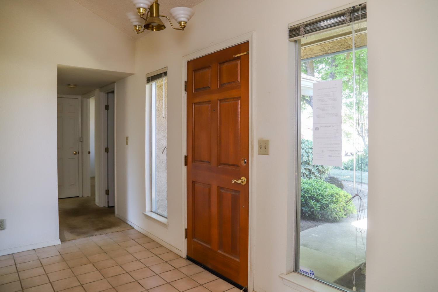 6490 N Mitre Ave, Fresno, CA 93722