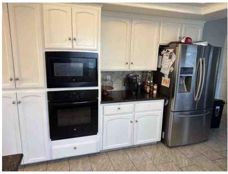 984 Summerset Ln, Madera, CA 93637