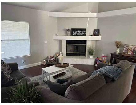 984 Summerset Ln, Madera, CA 93637