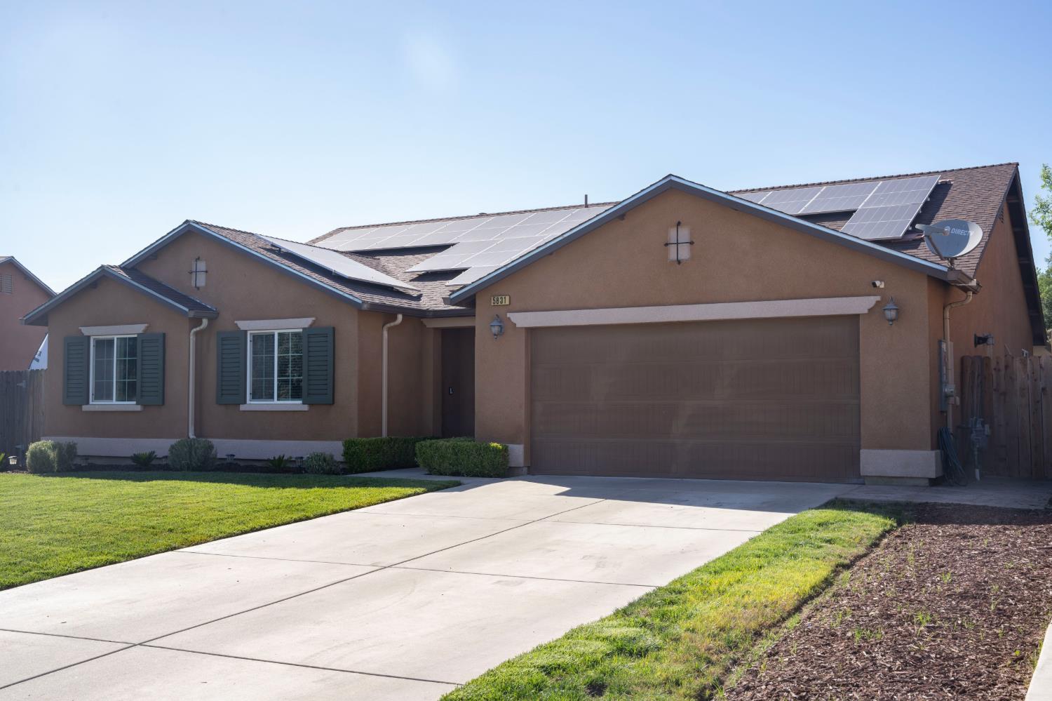 5831 E Platt Ave, Fresno, CA 93727