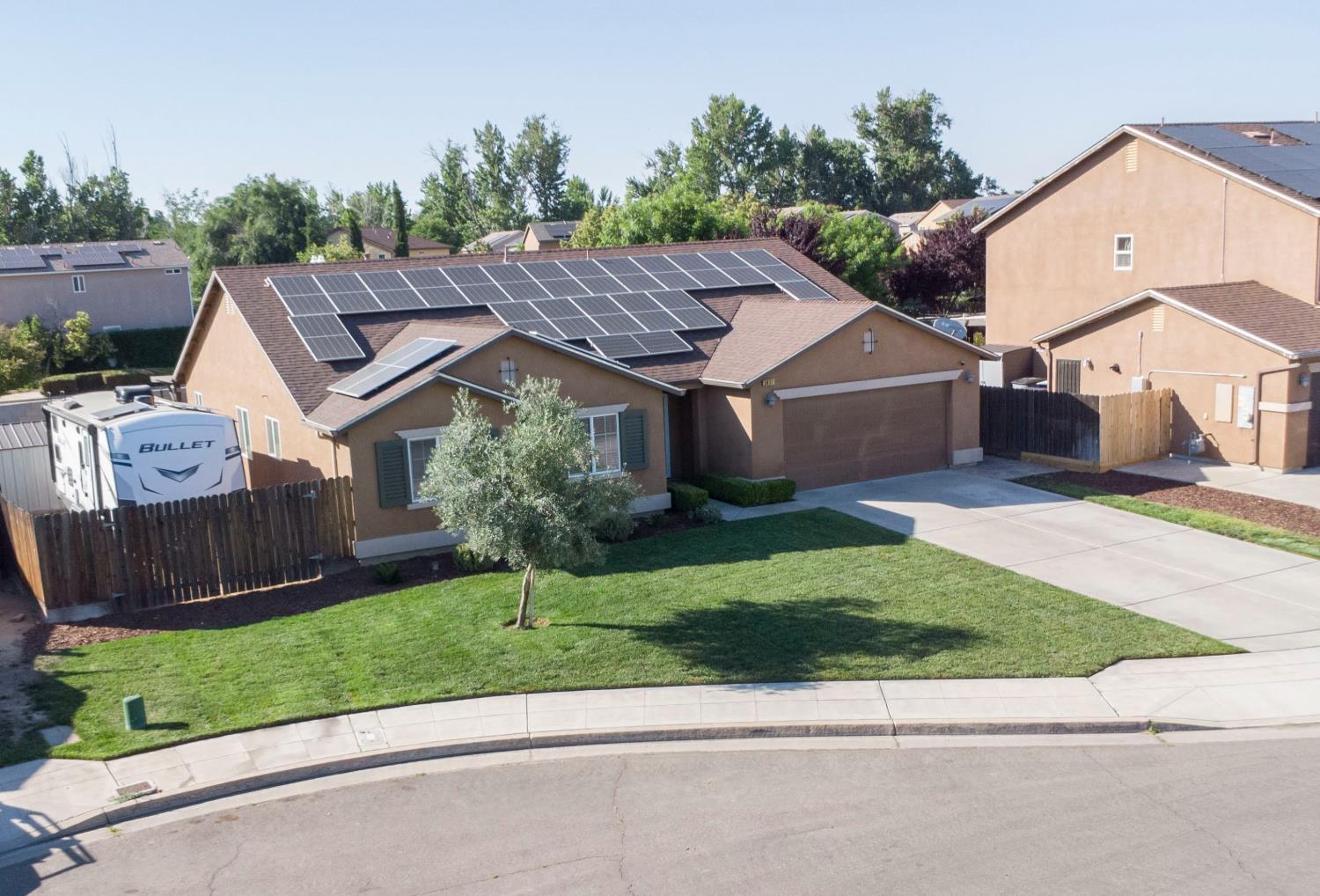 5831 E Platt Ave, Fresno, CA 93727