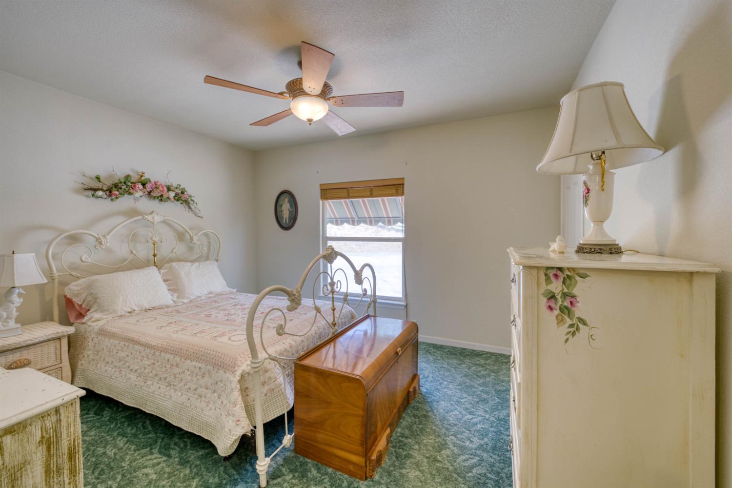 28242 Tollhouse Rd, Tollhouse, CA 93667