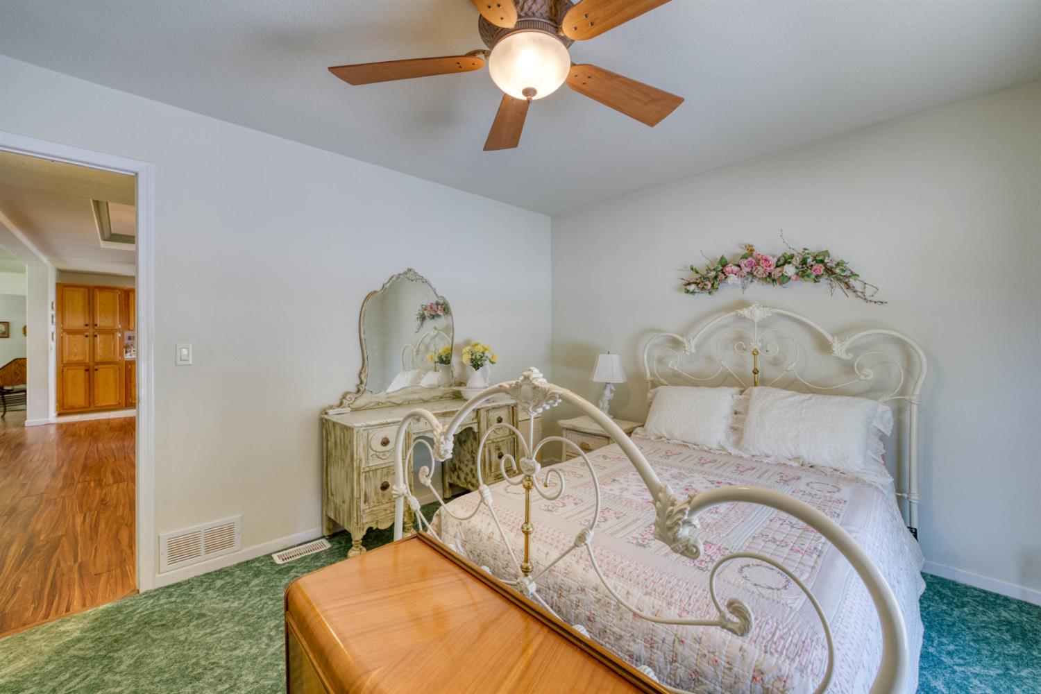 28242 Tollhouse Rd, Tollhouse, CA 93667