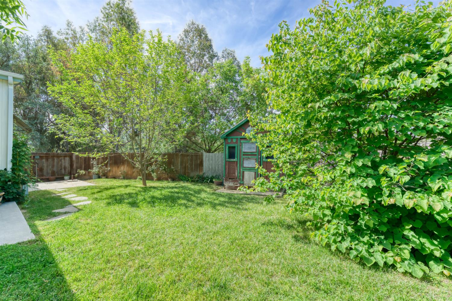 28242 Tollhouse Rd, Tollhouse, CA 93667