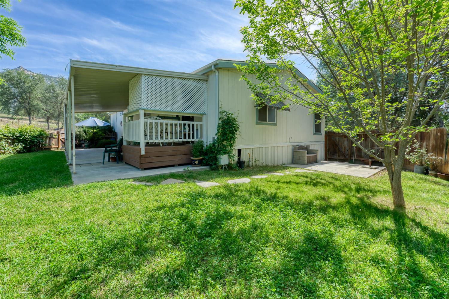 28242 Tollhouse Rd, Tollhouse, CA 93667