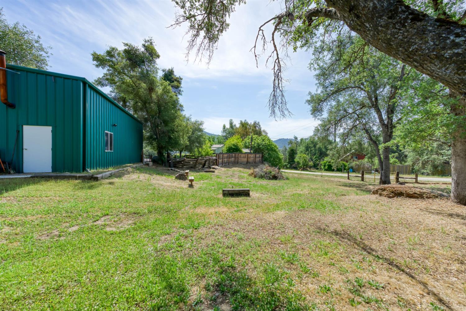 28242 Tollhouse Rd, Tollhouse, CA 93667