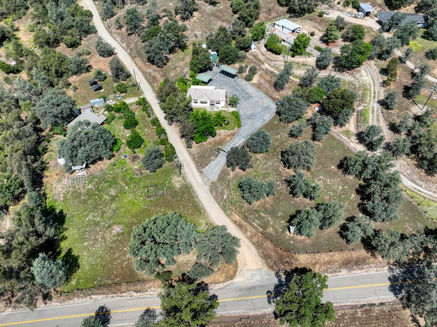 28242 Tollhouse Rd, Tollhouse, CA 93667